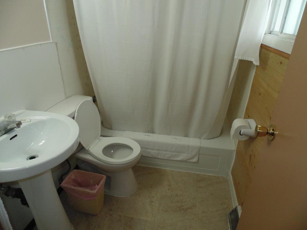 Capri Motel Порт Колборн Стая снимка