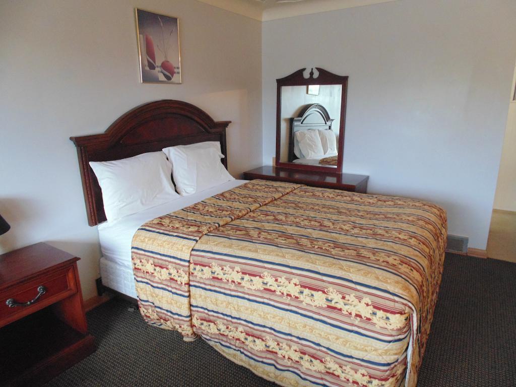 Capri Motel Порт Колборн Стая снимка