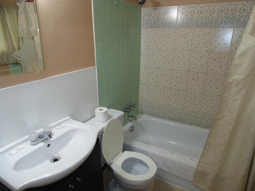 Capri Motel Порт Колборн Стая снимка