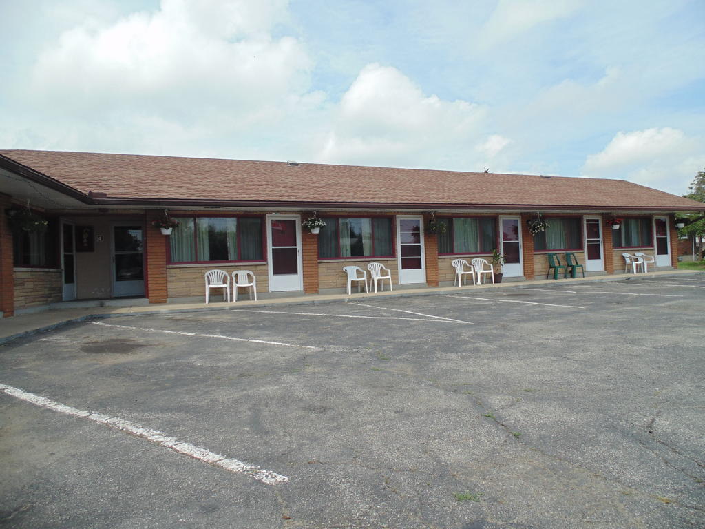 Capri Motel Порт Колборн Екстериор снимка