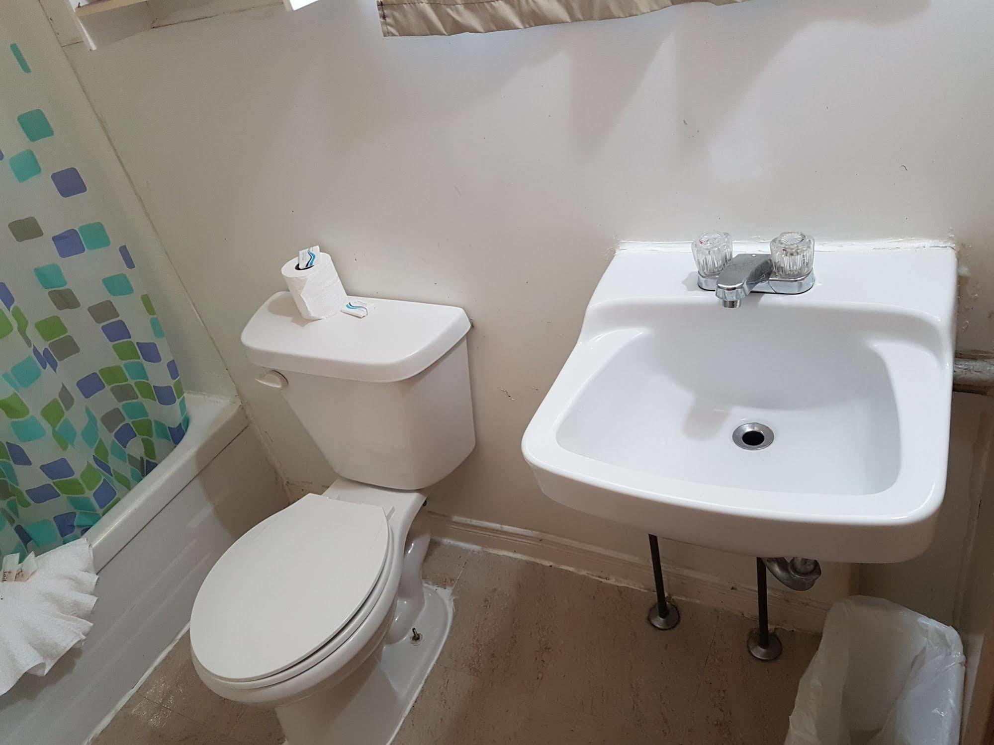 Capri Motel Порт Колборн Екстериор снимка