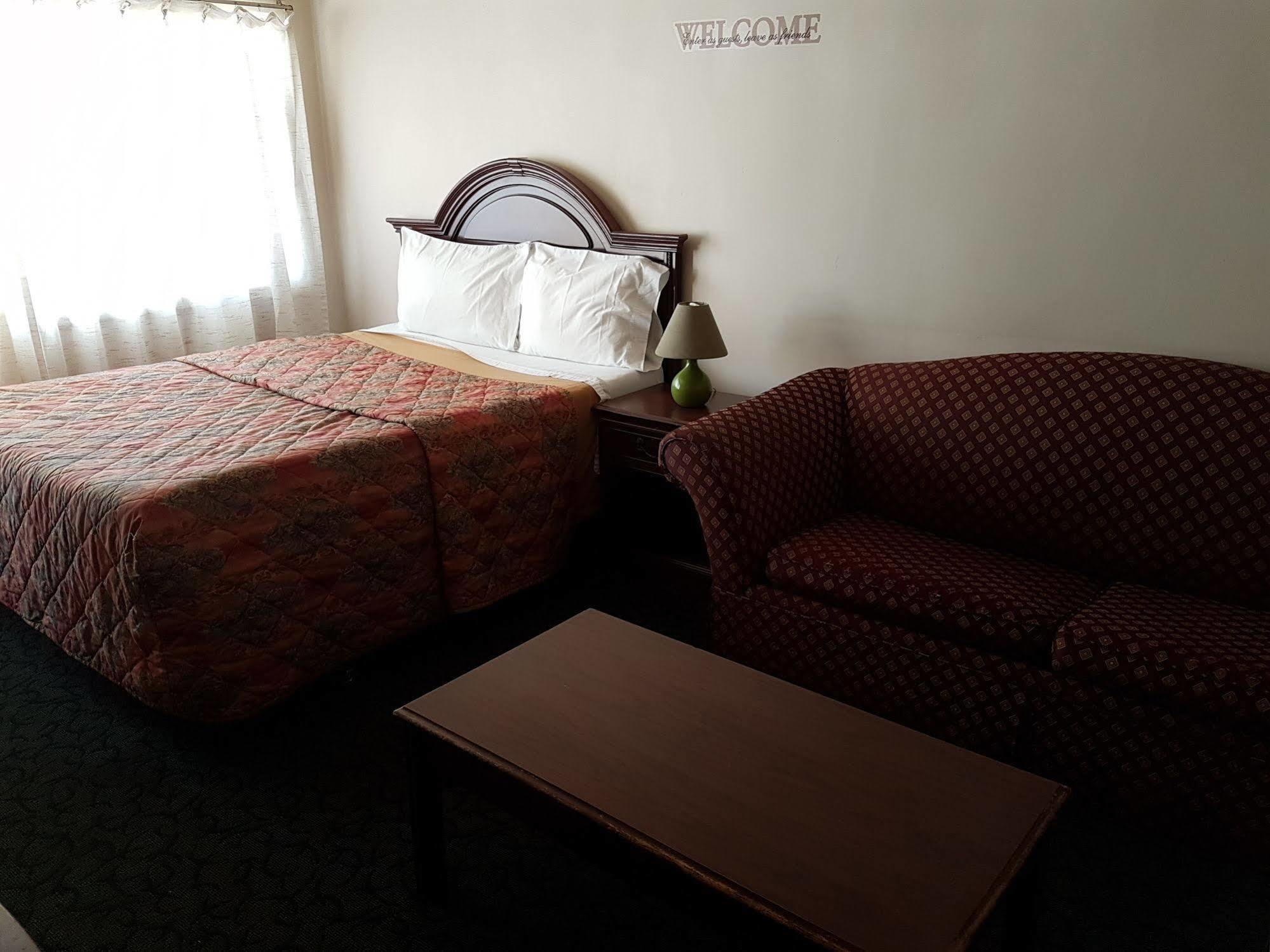 Capri Motel Порт Колборн Екстериор снимка