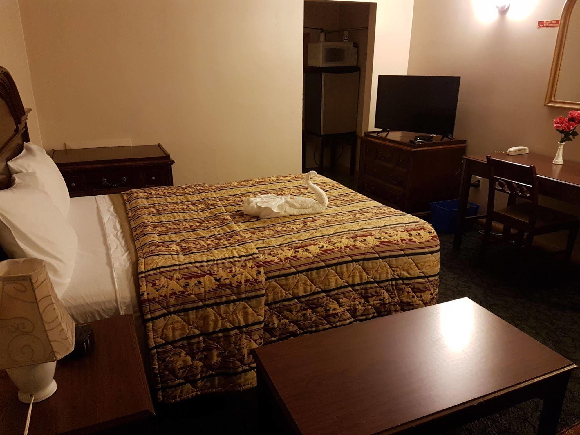 Capri Motel Порт Колборн Екстериор снимка
